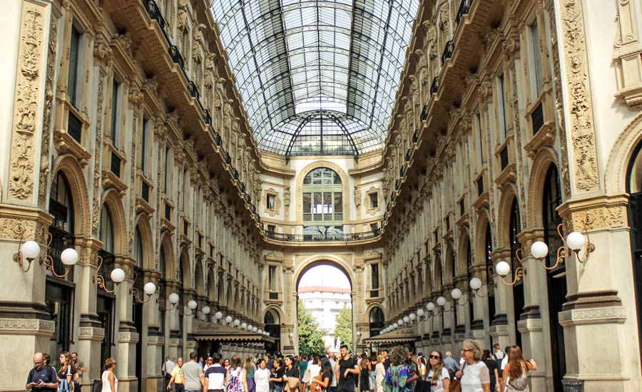 Fashion & Luxury: Shopping in Milan